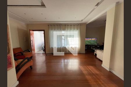 Sala de casa à venda com 4 quartos, 280m² em Jardim Trussardi, São Paulo