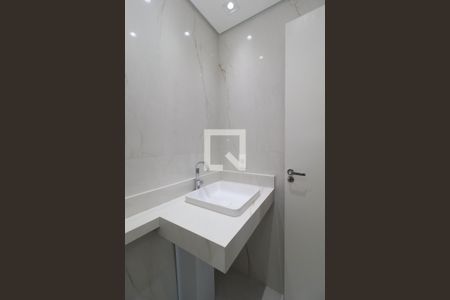Banheiro da Suíte  de kitnet/studio à venda com 1 quarto, 28m² em Pinheiros, São Paulo