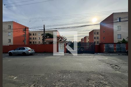 Fachada de apartamento para alugar com 2 quartos, 47m² em Parque Santa Rita, São Paulo