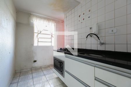 Cozinha de apartamento para alugar com 2 quartos, 47m² em Parque Santa Rita, São Paulo