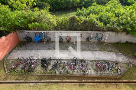 Vista do Quarto 2 de apartamento para alugar com 2 quartos, 47m² em Parque Santa Rita, São Paulo