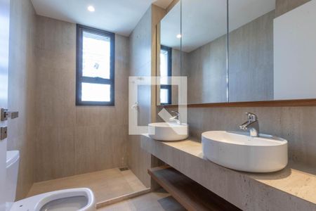 Banheiro Suíte 1 de apartamento à venda com 3 quartos, 115m² em Savassi, Belo Horizonte