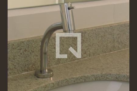 Banheiro de kitnet/studio para alugar com 1 quarto, 34m² em Santa Maria, Osasco