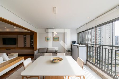 Varanda de apartamento à venda com 3 quartos, 154m² em Jardim Prudência, São Paulo