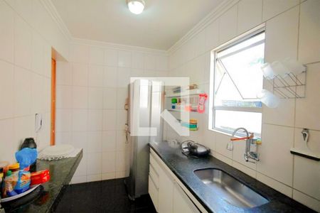 Cozinha de apartamento à venda com 4 quartos, 160m² em Sagrada Família, Belo Horizonte