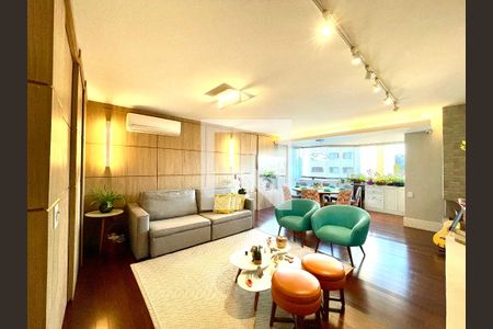 Sala de apartamento à venda com 3 quartos, 124m² em Pompeia, São Paulo