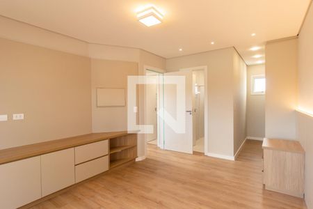 Quarto 2 Suíte de casa para alugar com 3 quartos, 230m² em Santa Felicidade, Curitiba