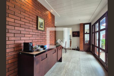 Sala de casa à venda com 4 quartos, 453m² em Barra da Tijuca, Rio de Janeiro