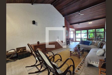 Sala de casa à venda com 4 quartos, 453m² em Barra da Tijuca, Rio de Janeiro
