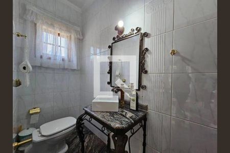 Casa à venda com 4 quartos, 490m² em Barro Branco (Zona Norte), São Paulo