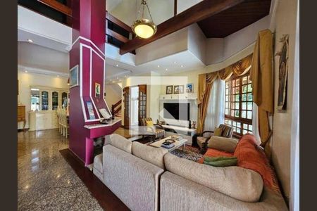 Casa à venda com 4 quartos, 490m² em Barro Branco (Zona Norte), São Paulo