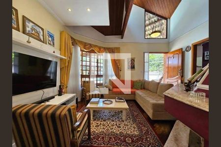 Casa à venda com 4 quartos, 490m² em Barro Branco (Zona Norte), São Paulo