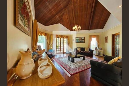 Casa à venda com 4 quartos, 490m² em Barro Branco (Zona Norte), São Paulo