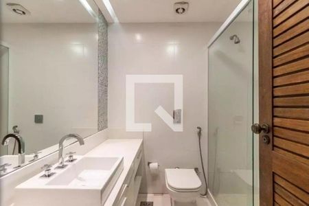 Casa à venda com 5 quartos, 631m² em Barra da Tijuca, Rio de Janeiro