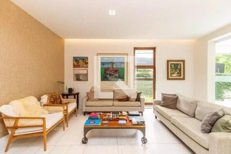 Casa à venda com 5 quartos, 631m² em Barra da Tijuca, Rio de Janeiro