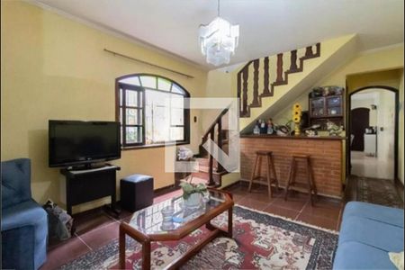 Casa à venda com 3 quartos, 170m² em Jardim Santa Mena, Guarulhos