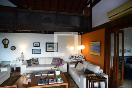 Sala de casa à venda com 3 quartos, 302m² em Itanhangá, Rio de Janeiro