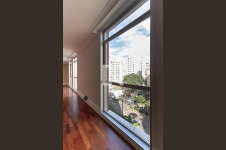 Apartamento à venda com 4 quartos, 222m² em Cerqueira César, São Paulo