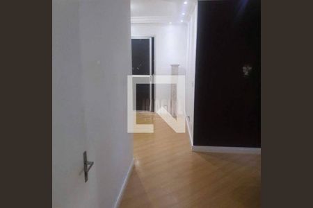 Apartamento à venda com 2 quartos, 54m² em Vila Carmosina, São Paulo