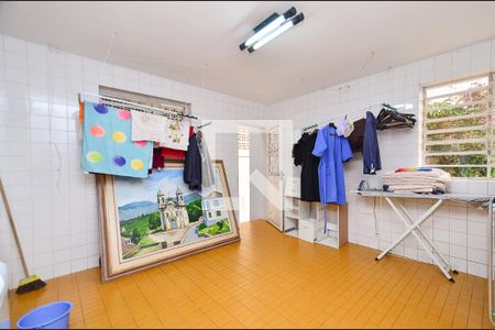 Área de Serviço de casa à venda com 5 quartos, 360m² em Cidade Nova, Belo Horizonte