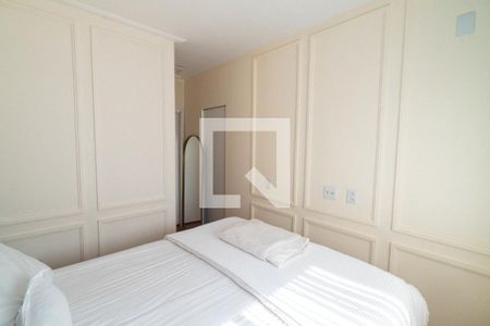 Suíte de apartamento à venda com 2 quartos, 68m² em Jardim Prudência, São Paulo