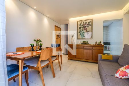 Sala de apartamento à venda com 3 quartos, 178m² em Santa Ines, Belo Horizonte