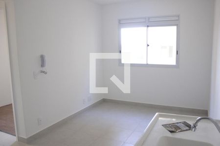 Sala / Cozinha de apartamento para alugar com 2 quartos, 32m² em Parque Novo Mundo, Guarulhos