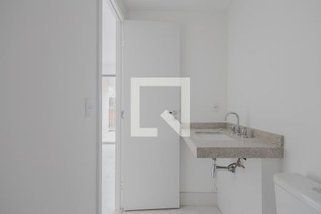 Banheiro de kitnet/studio à venda com 1 quarto, 27m² em Perdizes, São Paulo