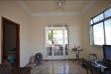 Sala de apartamento para alugar com 2 quartos, 130m² em Marechal Hermes, Rio de Janeiro
