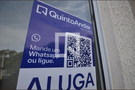 Placa instalada de apartamento para alugar com 2 quartos, 65m² em Campo Grande, Rio de Janeiro