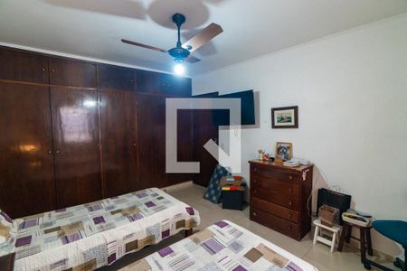 Suíte de casa à venda com 3 quartos, 200m² em Parque Jabaquara, São Paulo