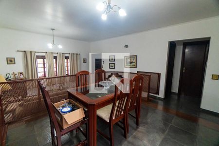 Sala de casa à venda com 3 quartos, 200m² em Parque Jabaquara, São Paulo