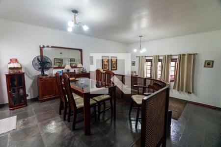 Sala de casa à venda com 3 quartos, 200m² em Parque Jabaquara, São Paulo