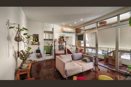 Sala de apartamento à venda com 2 quartos, 84m² em Tijuca, Rio de Janeiro