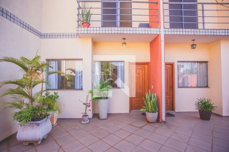 Hall social de casa de condomínio à venda com 2 quartos, 142m² em Cursino, São Paulo