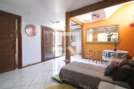 Sala de casa à venda com 3 quartos, 196m² em Ouro Branco, Novo Hamburgo