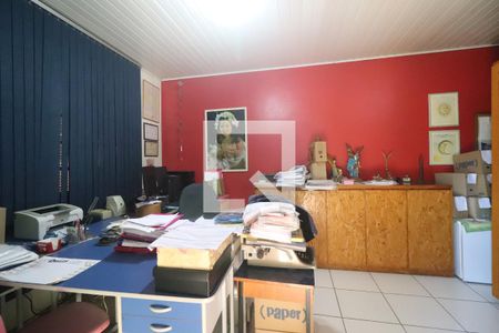 Escritório de casa à venda com 3 quartos, 196m² em Ouro Branco, Novo Hamburgo