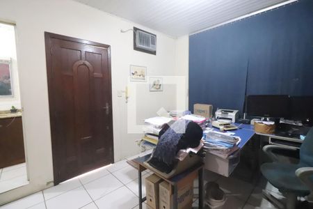 Escritório de casa à venda com 3 quartos, 196m² em Ouro Branco, Novo Hamburgo