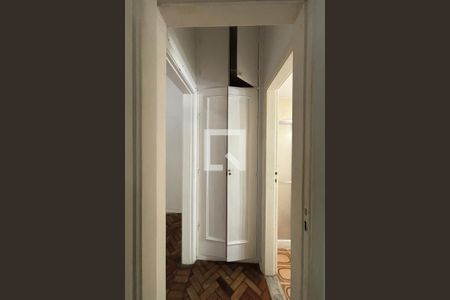 corredor de apartamento à venda com 1 quarto, 60m² em Humaitá, Rio de Janeiro