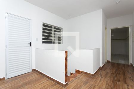 Sala de casa para alugar com 2 quartos, 130m² em Vila Campanela, São Paulo