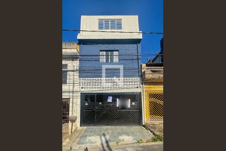 Fachada de casa para alugar com 2 quartos, 90m² em Vila Campanela, São Paulo