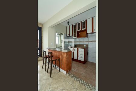 Cozinha de apartamento à venda com 1 quarto, 44m² em Rio Branco, Porto Alegre