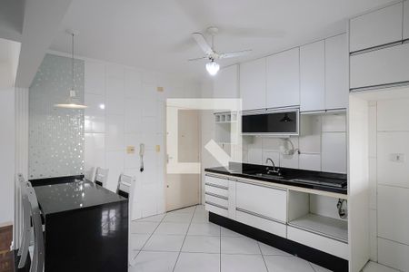 Cozinha de apartamento para alugar com 2 quartos, 79m² em Osvaldo Cruz, São Caetano do Sul