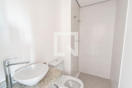Banheiro de kitnet/studio à venda com 1 quarto, 29m² em Vila Dom Pedro I, São Paulo