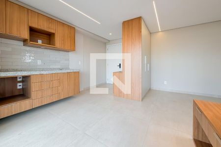 Sala/cozinha de kitnet/studio para alugar com 1 quarto, 30m² em Vila Dom Pedro I, São Paulo