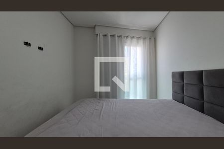 Quarto 2 de apartamento para alugar com 2 quartos, 48m² em Vila Helena, Santo André
