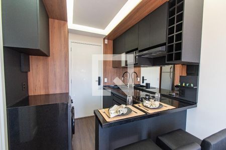 Cozinha de apartamento para alugar com 1 quarto, 30m² em Jardim da Gloria, São Paulo