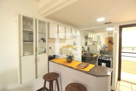 Cozinha de kitnet/studio para alugar com 1 quarto, 37m² em Amaralina, Salvador