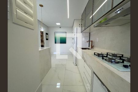 Cozinha de apartamento à venda com 2 quartos, 78m² em Butantã, São Paulo