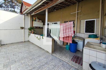 Quintal - Fundos de casa à venda com 2 quartos, 160m² em Parque Residencial Vila União, Campinas